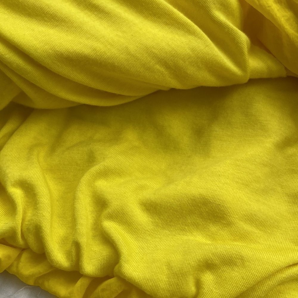 Free People Cropped Vibrant Yellow Windbreaker size Medium - Picture 7 of 10